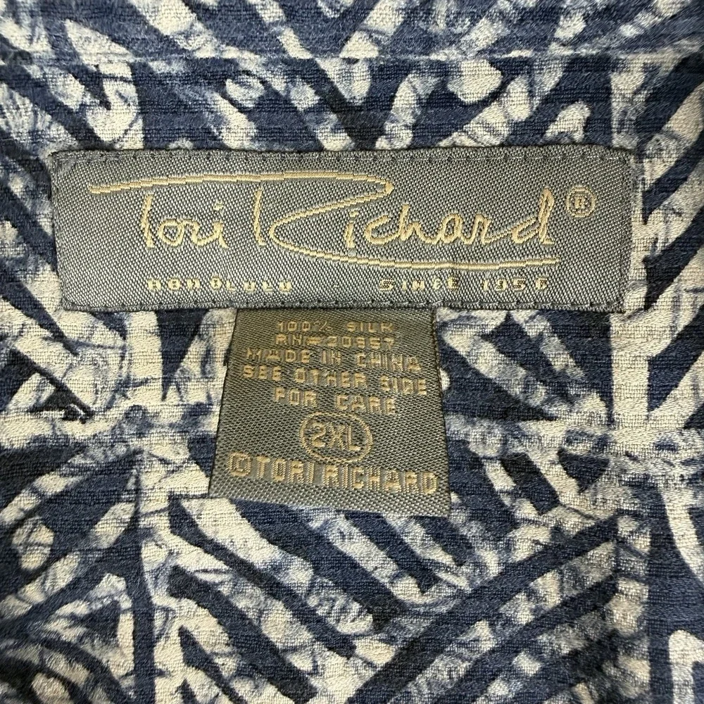 Tori Richard Men's 100% Silk Hawaiian Shirt 2XL Blue Geometric Aloha Camp